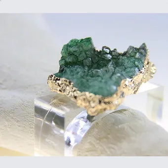 EMERALD GEODE NAPKIN RING